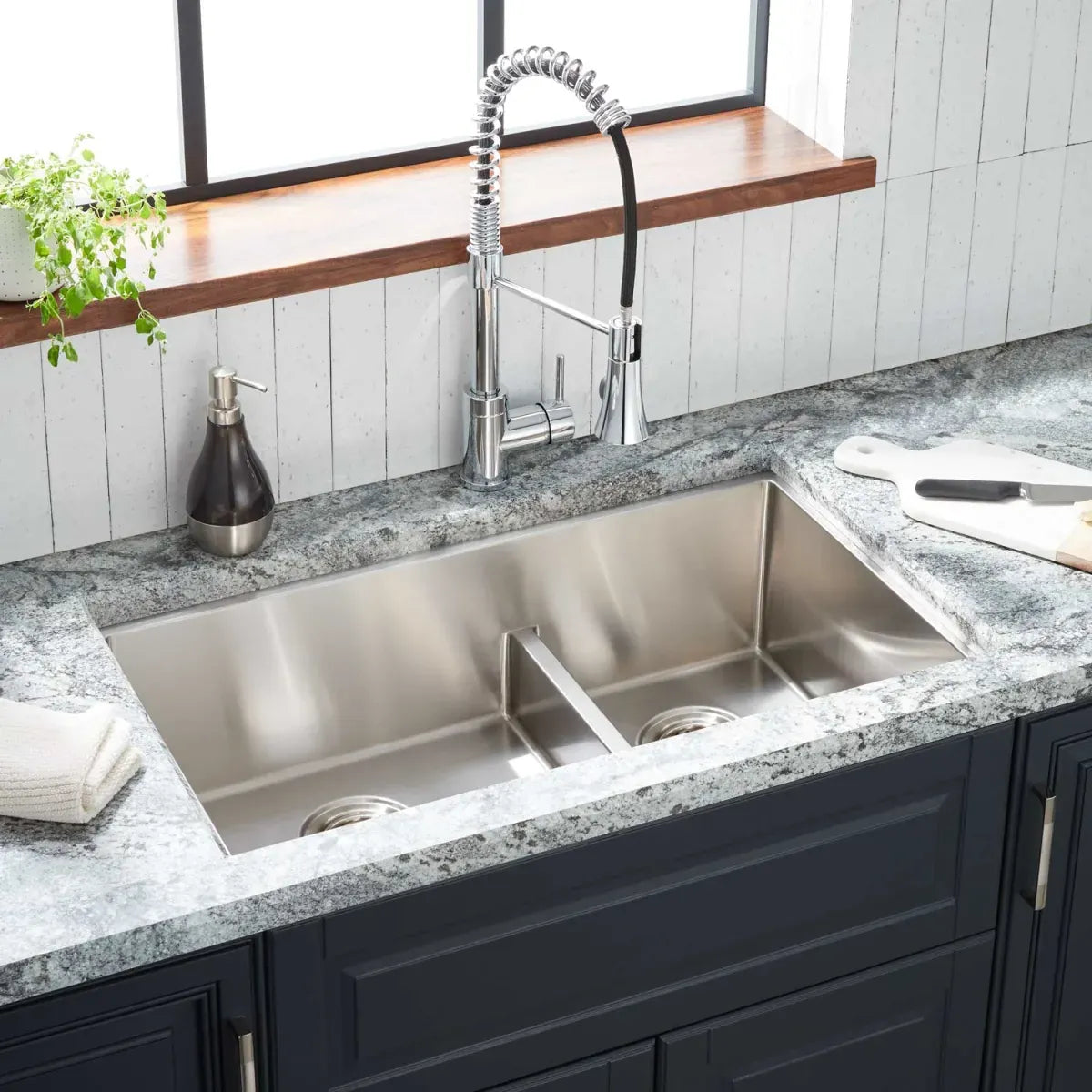 Signature Hardware Ortega 32" Undermount 70/30 Double Basin Stainless Steel Kitchen Sink